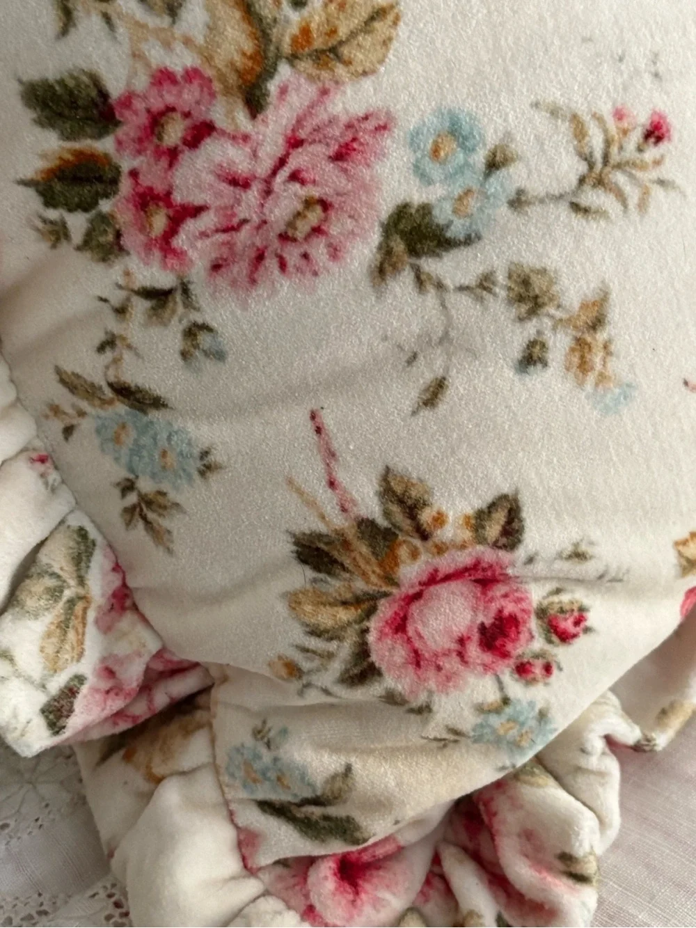 Floral Ruffle Accent Pillow in Cream and Pink